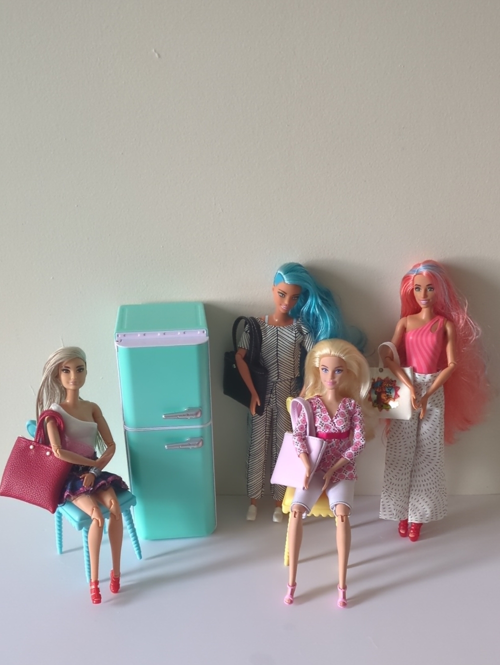 Barbies Dolls Mini Fridge Accessory